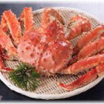 【セコママ】地元が北海道なので長期連休は家族で帰省する。お土産を渡すたびにAママは「いいなぁ～。年に3回も北海道旅行に行ってずるい～！」などといつも言うが冗談として流していた。あるお盆は帰省をやめて沖縄旅行に行くことにしたらAママがいつもの「ずるい～」と。だけどこの時は流してもしつこかった。