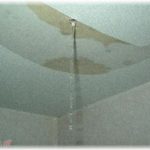 【非常識】午前中いきなり下の階のOLがやってきて、「トイレの天井から・・・水が漏れて・・・」とウジウジ。しかしこの人は私の家の２軒隣の下の階の住人で……