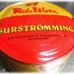 【嫌がらせ】箱の外に色々注意書きがデカデカと書かれているシュールストレミングがいきなり着払いで送られてきた話。親も兄弟も頼んでないから、受け取り拒否扱いで送り返したｗ