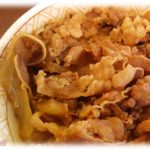 【ウルッとする話】資格取得のために仕事をやめて、フリーターしながら勉強してたんだけど、バイト先の牛丼屋にお金なさそうな父子が来た。そのときはまだ、この父子とあんな関係になるなんて思ってもみなかった。