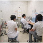 【ウルっとくる話】俺は医者。ちょっと前、診察に訪れた肺癌の若者に余命宣告をした。若者は冷静に「ガーン」と言った後で、「ああー参ったな。」と……