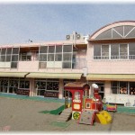 【スカッとする話】職場体験に来たAは2日目にはため口をきき、完全に私を馬鹿にして最終的に「役立たず」とまでのたまった。何気ないAの一言で、Aが私実家の分家の分家と知ったので「両親によろしく」と伝えてみると…。