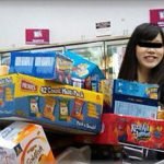 【ずうずうしい話】同僚に頼まれコストコに連れてったら、興奮してカートいっぱいの商品を積んできた。会員の私が支払を済ませたんだけど一向にお金の話が出ないので、思わず「さっきの支払いね」と切り出したら・・・！