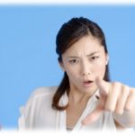 【スカッとする話】近所のシンママに格下認定されて粘着された。家をよこせと言われたり、好きな番組をけなされたり、旦那の悪口も言われまくった。そんな時私の引越しが決定。今までの鬱憤全部晴らすよ！