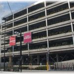 【父の修羅場】立体駐車場の屋上に停めた車の中にいたら、お兄さんがフェンスを乗り越え飛び降りた！次の瞬間、父が・・・