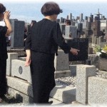 【守銭奴嫁】家業を嫌って勘当され疎遠になっていた兄が亡くなった。一周忌でお寺に行ったら兄嫁が・・・