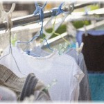 【託児】「来客中なので預かって」と隣の奥がうちに託児してくる！しかし、来客中のはずなのに洗濯や夕食を作ってる様子が丸見えで・・・