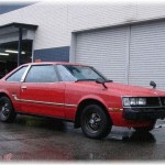 【修羅場】車を注文し契約。納車まで1か月楽しみに待っていた。そして納車の日、現金を用意して車が来るのを待っていたがいつまでたっても音沙汰がないのでディーラーに連絡したら担当セールスマンが休んでいて、車もディーラーに届いていないとの事…