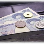 【冷めた話】彼氏が、俺がおごるよ！とクリスマスディナーを予約してくれたんだけど、当日彼の財布にはなんと2千円しか入ってなかった。私も持ち合わせがなかったので結局彼氏がお金を下ろしに行ったはいいんだけど時間も遅かったので下ろせなかったと店に戻ってきた。そのことを店主に話すと…。最悪のクリスマス最悪の彼氏だわ…。