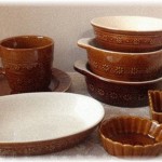 【キチママ】皿を買った帰りにじゃれ合いながら走り回る子供２人とすれ違ったが、案の定すれ違いざまにその子たちとぶつかった！