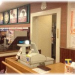 【非常識】友人を送迎付きで家に泊め、夕食代まで立て替えてやった。別れ際に｢お金返して｣と言うと衝撃的な答えが返ってきた！