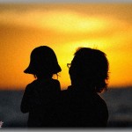 【修羅場】祖母が奴隷要員の私に新聞紙に包まれてた重い何かを渡して、絶対ばれないように隠し持ってるよう言った。