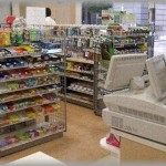 【衝撃体験】バイト先のコンビニ経営者の息子が勘違いだった。教育係として私についたが、いきなり下の名前で呼ぶ＆履歴書見たよ！