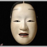 【不幸な結婚式】綺麗な女性が能面のような顔で新婦母に「先生」と呼びかけた。彼女は新婦母の教え子で当時ひどいイジメに遭っていたらしく…