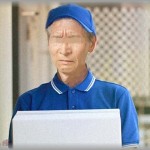 【ムカつく話】ずっと欲しかったドレッサーを注文し、届くのを楽しみに待っていた。チャイムが鳴ってウキウキしてドアを開けると、そこには息も絶え絶えの白髪のおじいちゃんがいて・・・