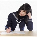 【子育て】子供が悩みを打ち明けてくれないので相談できるサイトを紹介し、子供の書き込みを探した結果・・・