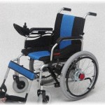 【衝撃的な話】レジの大行列に車いすの若者が強引に割り込もうとしていた。それを見た金髪モヒカンのお兄さんが驚きの行動に出た！