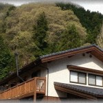 【良い話】歴史系漫画ジャンルでうちの本を買った二人が押し掛けてきた。 親が家にあげてしまったので、泊まらせるが手伝いもさせるぞと納得させた。そして翌朝・・・