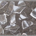 【修羅場】姉は病院を車で回って、患者の検体を回収する仕事をしていた。ナースが検体を持ってきた瞬間転倒し、割れる検体。 ナース「それ、結核の検体……！」