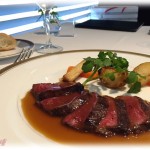 【ウザイ話】一昨年、本家主催の食事会がフレンチで、皿に残ったソースをパンにつけて食べていたら伯母に「マナー違反よ！恥をかかせないで！」と大声で窘められた。周りがフォローしてくれて誤解は解けたようだが謝られるわけでもなくその場は終わった。そして今年もフレンチ。その場で伯母は大声で得意げに話しだした。お前それ…。