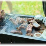 【相談】旦那の友達家族数組と毎週うちの庭でBBQやってるんだけど、ある奥さんが全く動かず食べ続ける。大皿に盛ったのも一人で食べちゃうし、私の皿に避けておいたのまで食べちゃう始末。スレで相談した結果、手伝いをお願いして交流しつつ食べ物を遠ざけるって作戦で行くことにしたんだけど、予想外の反撃にあった。