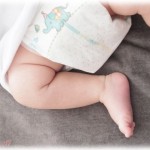 【相談】義姉が、私の子供のご飯をあげたりオムツをかえたりと甲斐甲斐しく世話を焼くうえ、よんでもいないのに子供の行事には皆勤で参加してくる。義両親と我が家と義姉でひとつの家族みたいな考えの義実家にイライラする。義姉にはかなり強く断ったこともあるのだが…