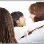 【キチ】小学校入学を控えた娘さんを急に亡くした同僚Ａさんが引っ越すことになり、送別会を開いた。みんな気を使って大人だけの会にしようと決めていたのに、当日になってＢが娘を連れてきて「Ａちゃん、うちのクソガキあげるから代わりに育てたら～ｗｗ」