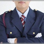 【ムカつく話】チャリ乗ってたらいきなり物陰からおまわりが飛び出してきて、俺の腕をつかんでチャリ止めて「防犯登録の番号言ってみろ！」