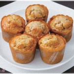 【天然最強】事務の女性が男性従業員にだけ手作りマフィンを配りだした。３個も押しつけられそうになった新人君が爆弾発言！