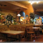 【勘違い】常連のカフェに彼女を連れてったら、いつも話しかけてくる女店員がムスッとしてた。