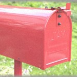 【衝撃】中学生の頃、自宅の郵便受けにはがきが入っていたので見て見ると、昨年の担任からだった。何が書いてあるのかと見てみると…その内容に母も大激怒！！