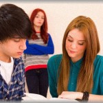 【は？】男友達に彼女が出来たので、異性の私と遊ぶのは彼女に悪いから「さみしいけどもうこれから遊べなくなるね～」と疎遠にする話し合いをした後、「むしろ彼女の方が一緒に遊びたいと言っている」とか時々言ってくるので渋々一緒に遊んでいたら…