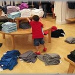 【一瞬の隙】子供が大人しく何かをやっているとき、実はとんでもないことが起こっている…育児あるある！！