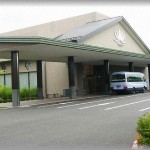 【賛否両論】優しい大トメが亡くなったとの連絡が入った。私は斎場で娘を見に来る人達のお相手をしていたのだが、１人のジジィが近づいてきた。