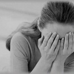 【理不尽な怒り】結婚が決まって、旦那が私実家に挨拶に来た。旦那「僕と結婚したら、お嬢さんやこちらの家に変な人が来たり不審な電話があるかもしれないんです。」旦那が話し始めたのは悲しい事件だった。