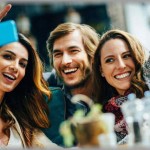 【冷め】私には10年くらいの付き合いになる友達グループがいて、今でも月1くらいで集まって遊んでいる。彼氏「お前の友達に会ってみたい。次に集まる時に俺も行っていいか」私「OK」→彼の本性がわかった。