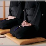 【責任転嫁】近所の家が火事になって独居のおばあさん(83)が亡くなった。旧式の石油ストーブをつけたまま眠って布団に引火したらしいが、告別式の喪主の挨拶というのがすごかった。