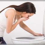 【報告者が・・・】便秘薬の副作用による嘔吐で苦しんだ時「救急車呼んで」彼氏「本当に危険な人が命を落とすから嫌だ」苦しんでるのに30分近くも口論になった！！