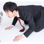 【相談】夫に突然好きな人ができたから離婚してほしいと言われた。何度も話し合い何度も謝られ離婚することになったが、相手の女性には一度も会うことがなかった。その後私は、その過去を知る男性と結婚し幸せな生活を送っていたが、突然訪ねてきた男性に元夫の衝撃的な事実を知らされた。