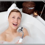 【質問】反抗期の娘がお風呂で歌うのをやめさせたい。シャワーで音を消してるつもりなんだろうけど、めっちゃ聞こえるんです。