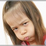 【クソガキ】義実家同居のシングルｺﾄﾒとｺﾄﾒｺ。このｺﾄﾒｺがとにかくとんでもないクソガキ丸出しの暴君！そのクソガキ、小学校に上がりとうとうとんでもないことをやらかして地域に居づらくなったらしいｗｗｗｺﾄﾒが助けを求めて一方的な要求をしてきたから、素敵なものを作ってあげたよ☆