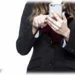 【衝撃体験】子供の幼稚園からの知り合い6人で、子供が小学生になった今でも順繰りにそれぞれの家に集まってたんだけど、ある日Aさんから「空き巣に入られたみたい。警察に届けるから協力お願いします」というあぶり出しっぽいメールが来た。スレで相談して自分からは何も動かないと決めたけど、本当相談してよかった。だって…。