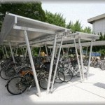 【ｷﾁ】住んでるマンションの駐輪場に、通路をふさぐ形で迷惑な駐輪をしているキチがいる。そいつのチャリを端に寄せても必ず元の邪魔な位置へ戻っている。注意喚起をしようということになりその自転車のサドルに張り紙をした結果…