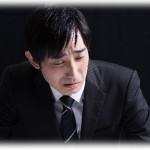 【衝撃体験】昨日入った新人の男性に私と先輩で色々教えてたんだけど、私「このPCで出勤ボタン押して指乗せて画面変わったら終わりです。」男「ややこしい…」。先輩「○○の書類はこれを開いて…」男「むずかしい…」先輩「メモとペンそれ使って良いからメモしてね」男「グスッ…グスッ…」先輩「えっ、何で泣いて…」男「だって…」