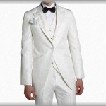 【GJ!!!】結婚式の準備の時に衣装や引き出物に関していちいち口出しをしてきたトメ。私は和装なのに「白タキシードにお色直しなんてどう？」と言い出す始末…。この状況をどうやって回避しようかと考えあぐねていたところ、旦那が一言…