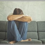 【片腹痛い】昔、23歳の時に付き合ってた彼女。看護師免許を取って看護師として働くのだと思ってたらスキルアップのために更に進学するのだという。俺は「働きたくないだけだろ、いつまで親の脛かじってんだ」とｲﾗｲﾗ。「遊びたいだけだろ」とか言いまくってたら嫌われて別れたんだけど、その後なんとその元カノが辿った将来とは…！