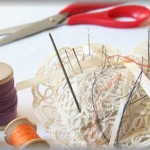 【衝撃】6年前、旦那と結婚する前に就職祝いとして旦那妹にブランドのポーチを買った。今、縫い目がほつれて穴空いたけど縫い直して使っているらしい。