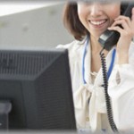 【何様】代表電話番号に掛かってきた電話の取り次ぎ業務をしている。「山田の母です」私「山田さん、お母様からお電話です」山田「アンタいい加減にしな！」私「！？」