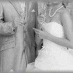 【不幸な結婚式】友人の披露宴会場で新郎の元カノが受付に居て受付嬢が対応に困っていた。「新郎に呼ばれました」普通に招待状持ってるみたいで席もあった→とんでもない事態に・・・