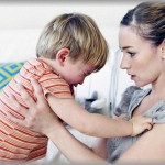 【躾問題】ママ友が2人目を産んだのでお祝い持ってお邪魔した。「赤ちゃん返りが酷いから迷惑かけるけどごめんね」→1人目が私息子のおもちゃを取り上げてもニコニコしていて・・・